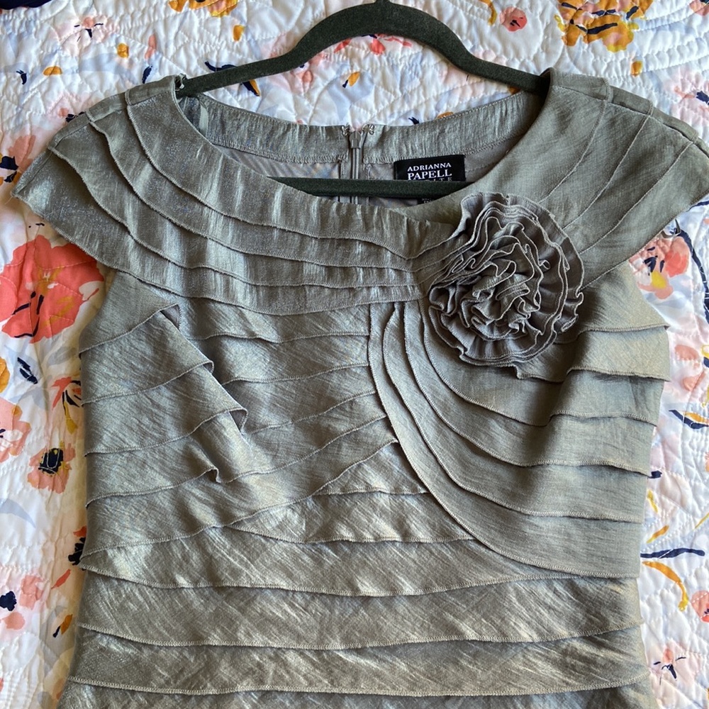 Adrianna Papell tiered dress, size 4 PETITE
